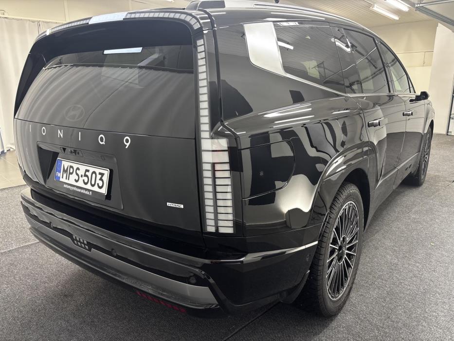 HYUNDAI Ioniq 9 2026