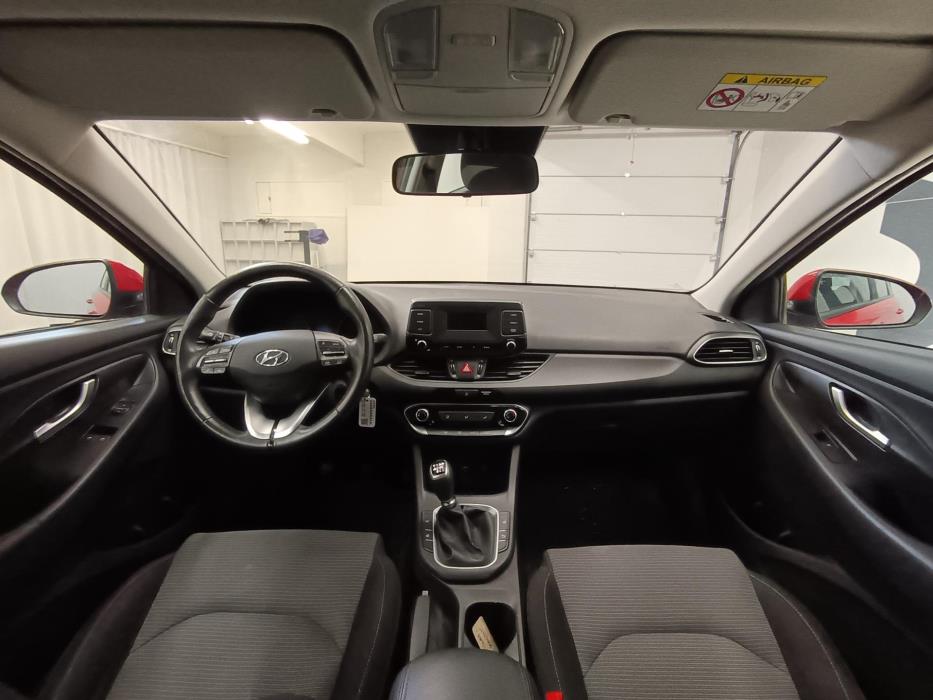 HYUNDAI i30 2021