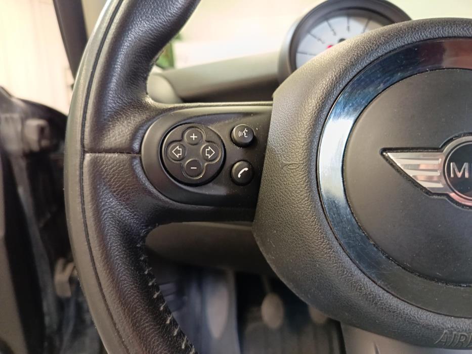MINI Cooper 2010