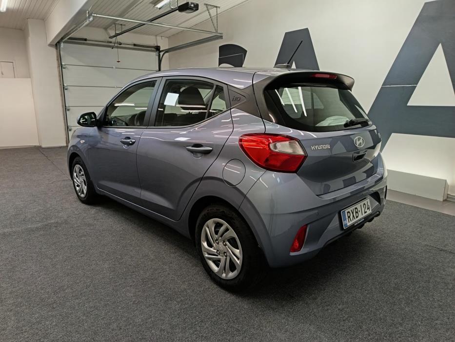HYUNDAI i10 2024
