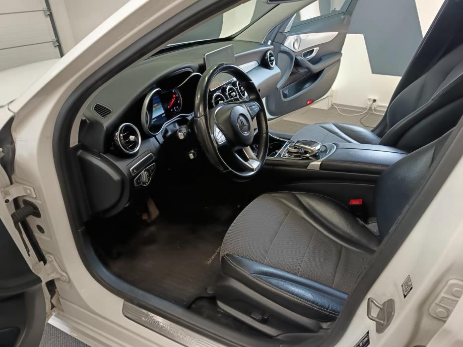 MERCEDES-BENZ C 2016