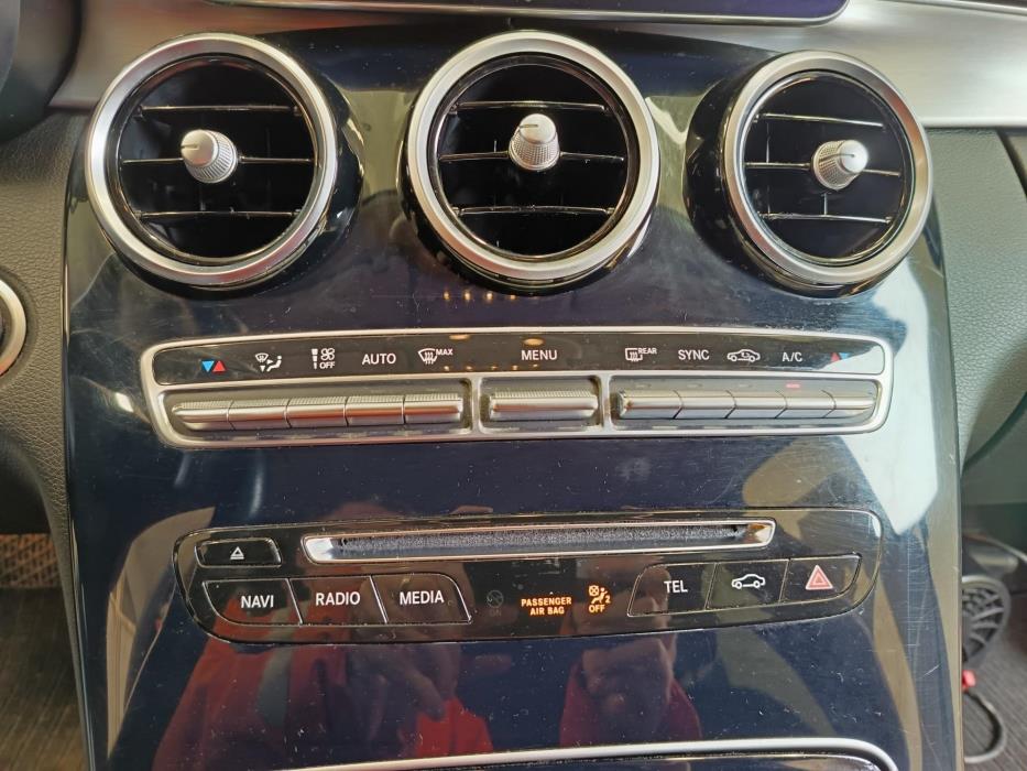 MERCEDES-BENZ C 2016