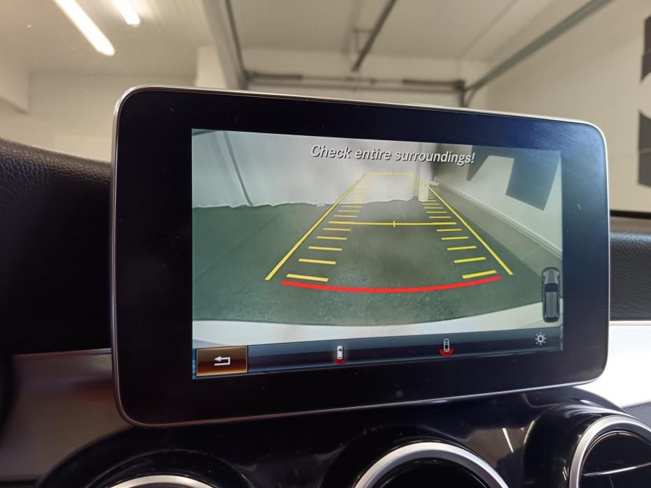 MERCEDES-BENZ C 2016