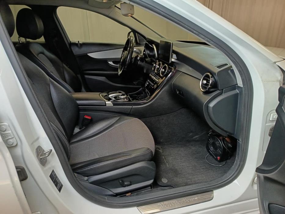 MERCEDES-BENZ C 2016