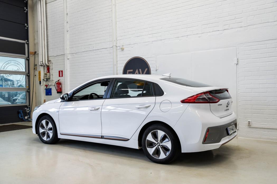 HYUNDAI IONIQ electric 2018