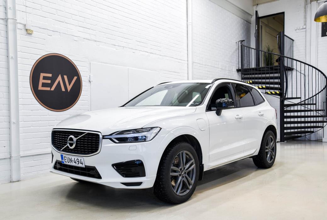 VOLVO XC60 2020