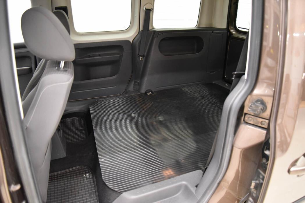 VOLKSWAGEN Caddy 2010