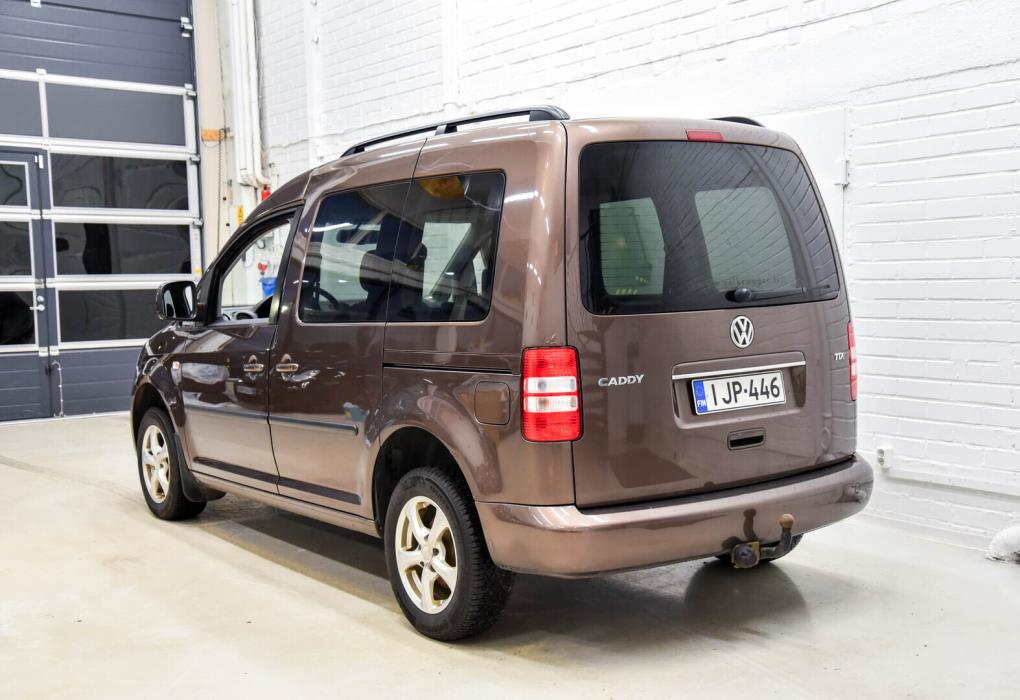 VOLKSWAGEN Caddy 2010