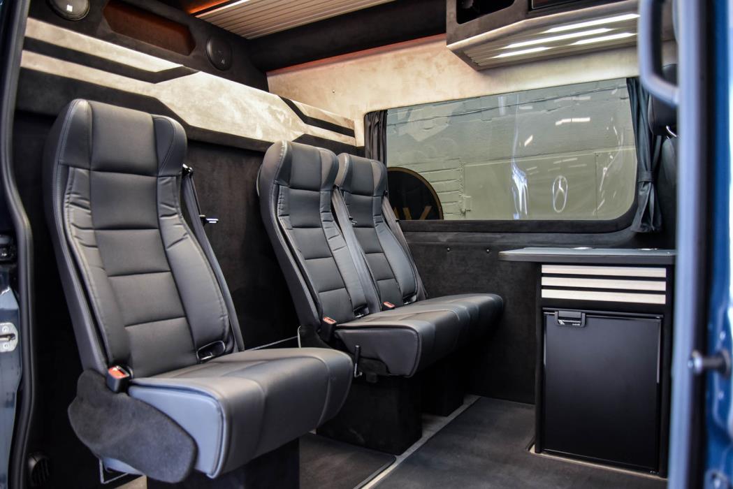 MERCEDES-BENZ Sprinter 2024