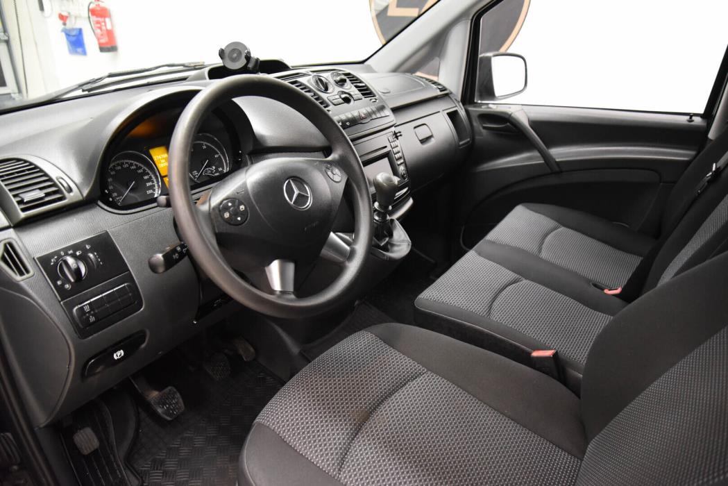 MERCEDES-BENZ Vito 2013