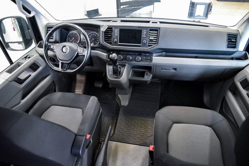 VOLKSWAGEN Crafter 2020