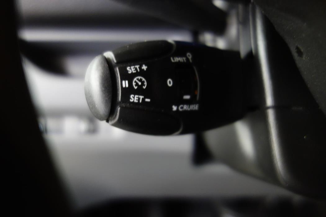 OPEL Vivaro 2023