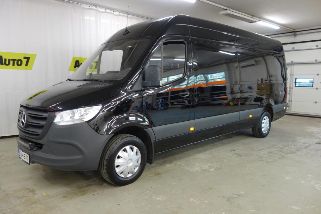 MERCEDES-BENZ Sprinter 2023