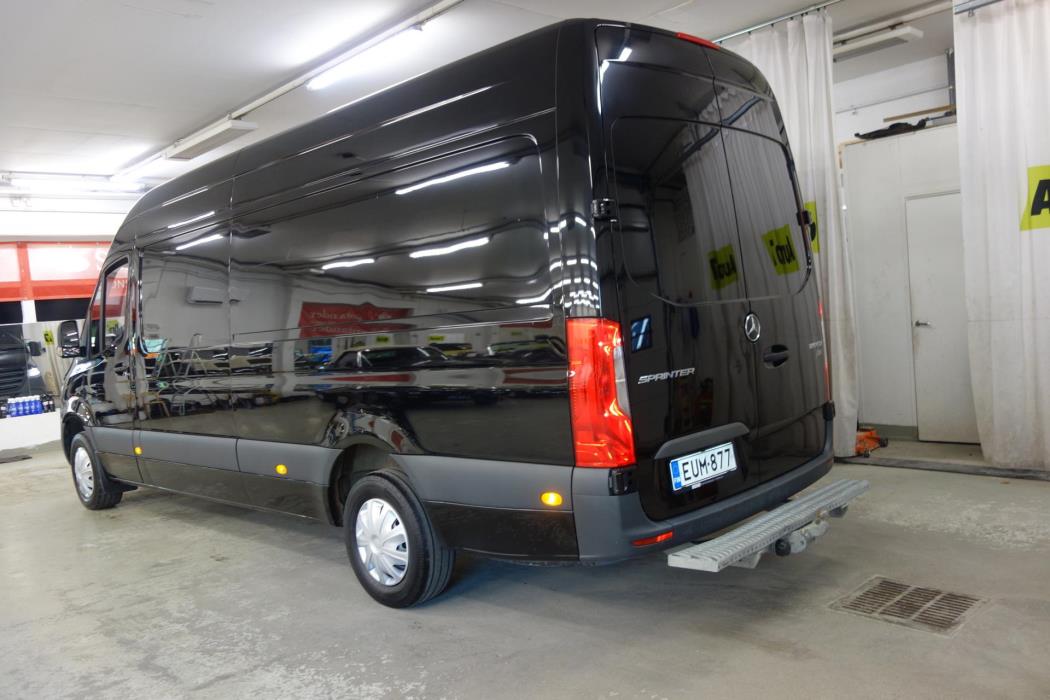 MERCEDES-BENZ Sprinter 2023