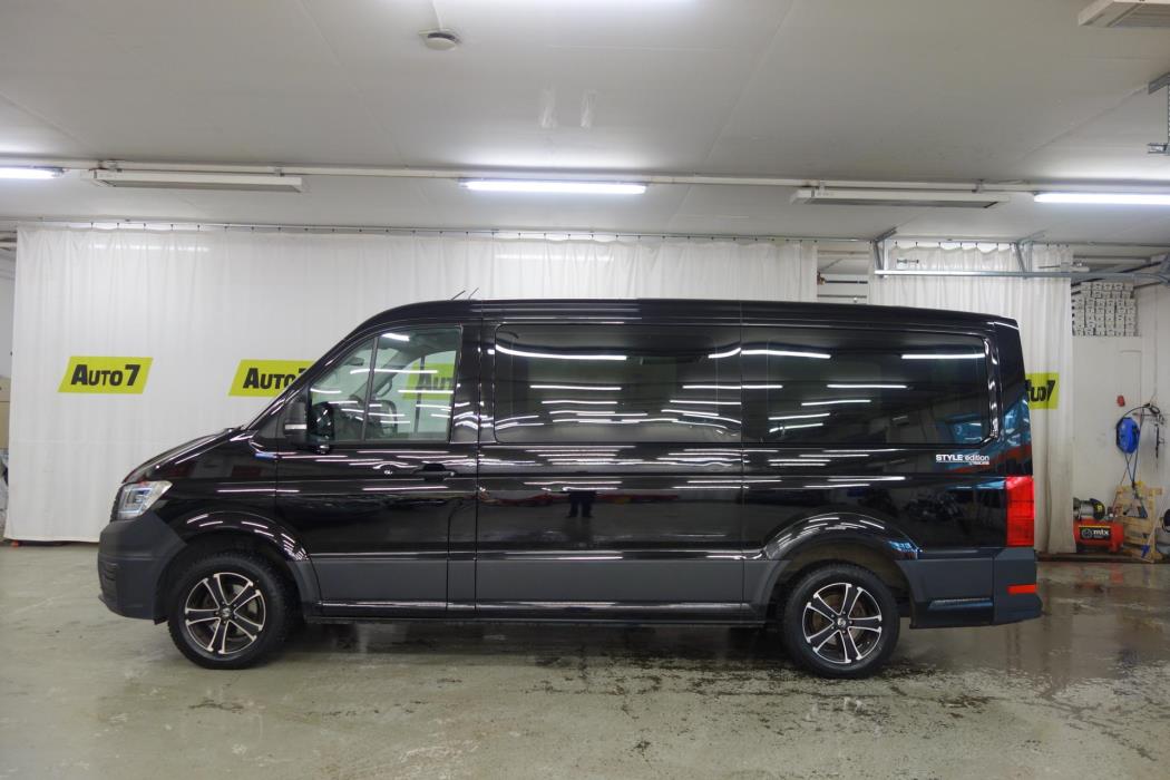 VOLKSWAGEN Crafter 2024