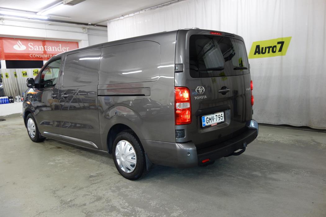 TOYOTA Proace 2018