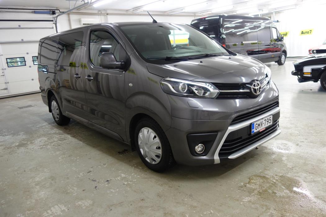 TOYOTA Proace 2018