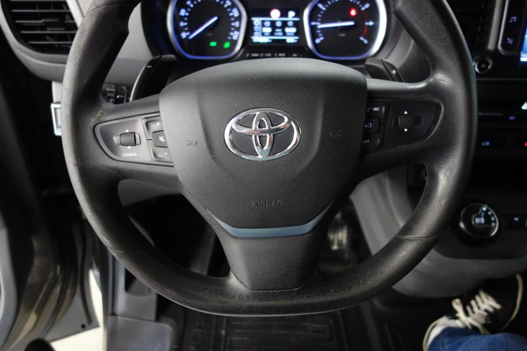 TOYOTA Proace 2018