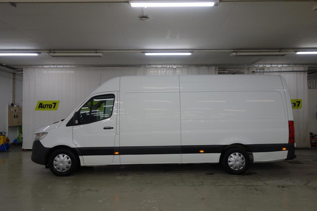 MERCEDES-BENZ Sprinter 2021