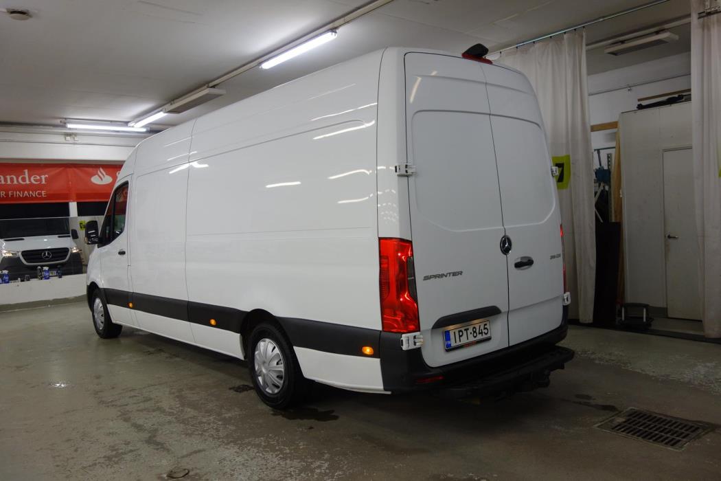 MERCEDES-BENZ Sprinter 2021