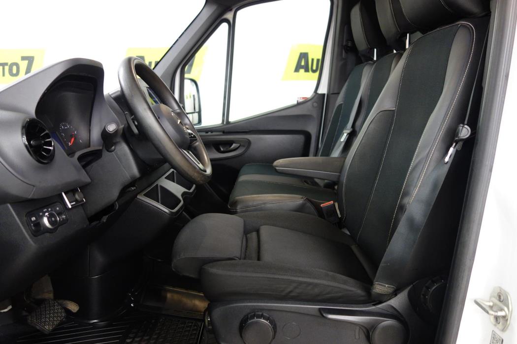 MERCEDES-BENZ Sprinter 2021