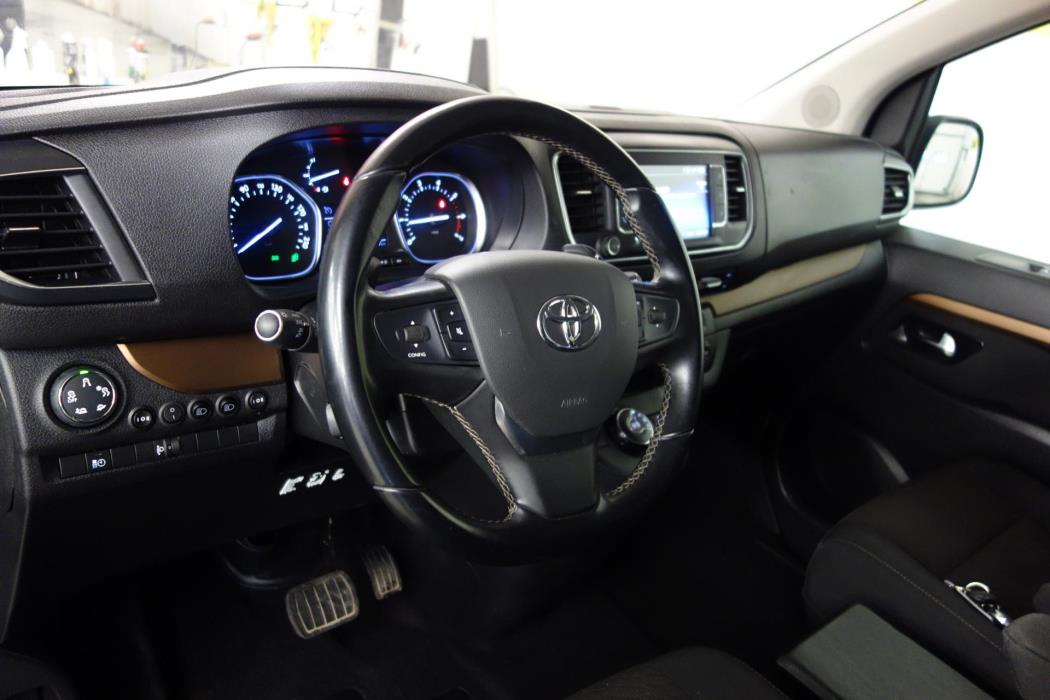 TOYOTA Proace Verso 2023