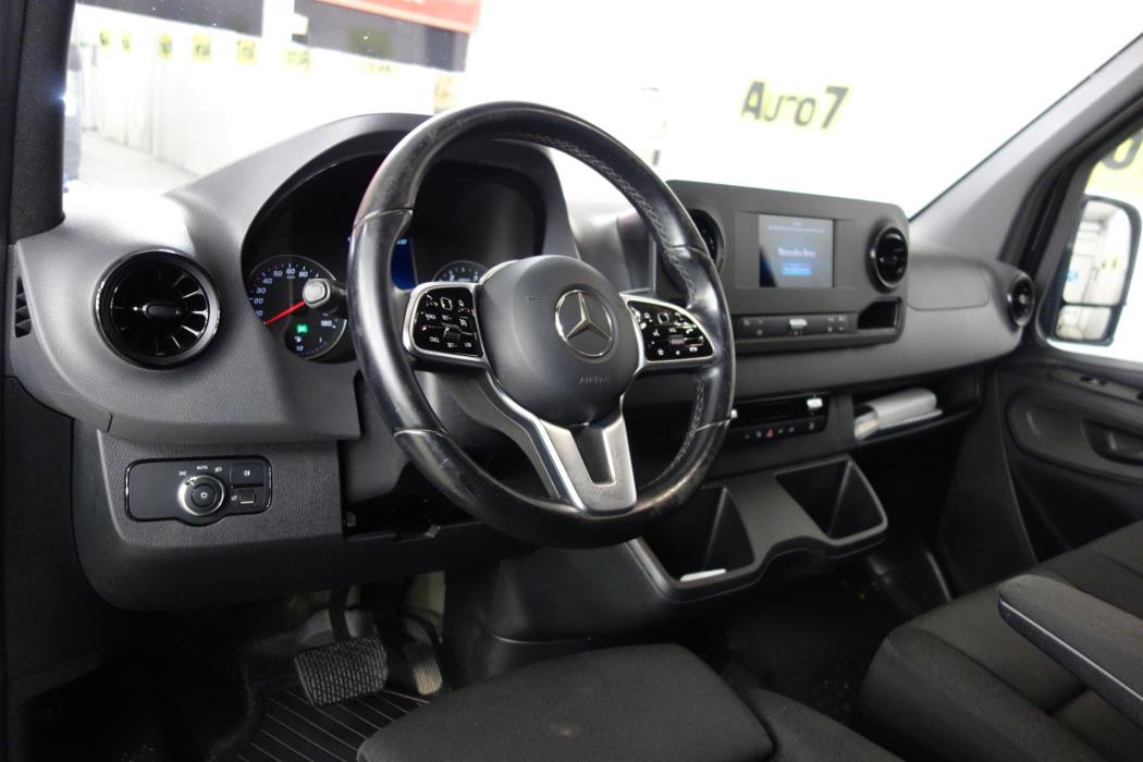MERCEDES-BENZ Sprinter 2022