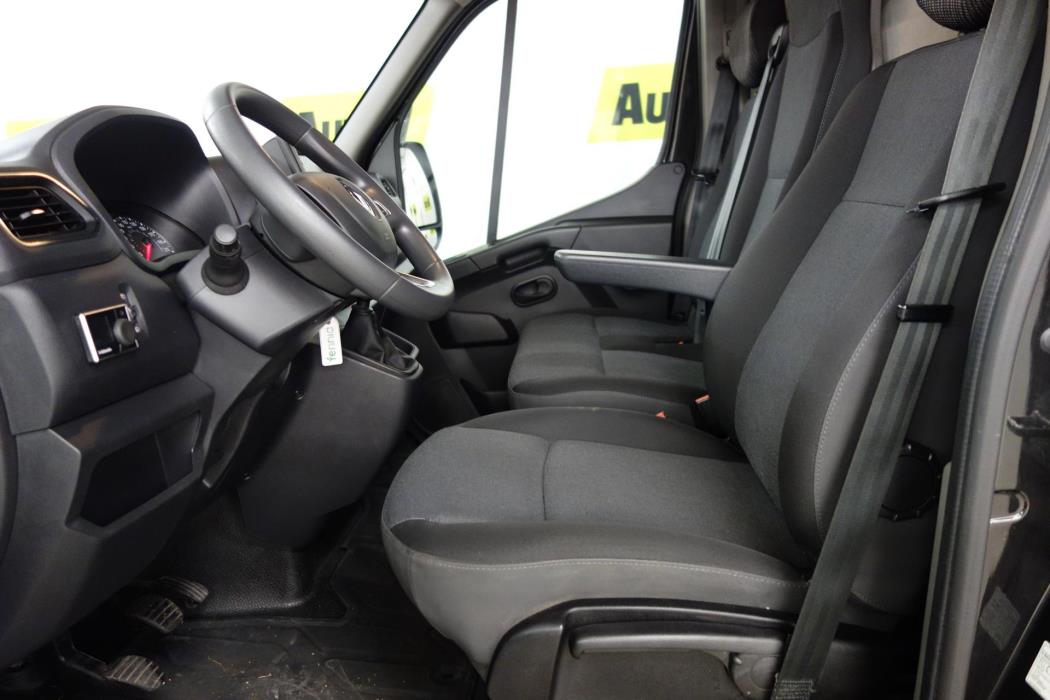 RENAULT Master 2022
