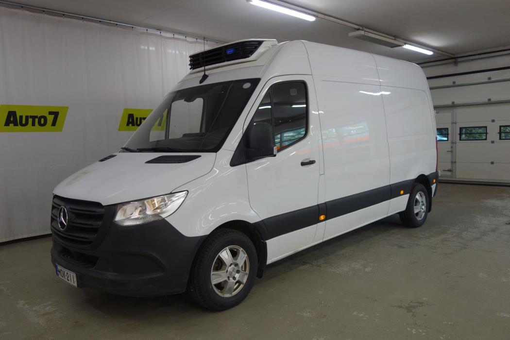 MERCEDES-BENZ Sprinter 2022