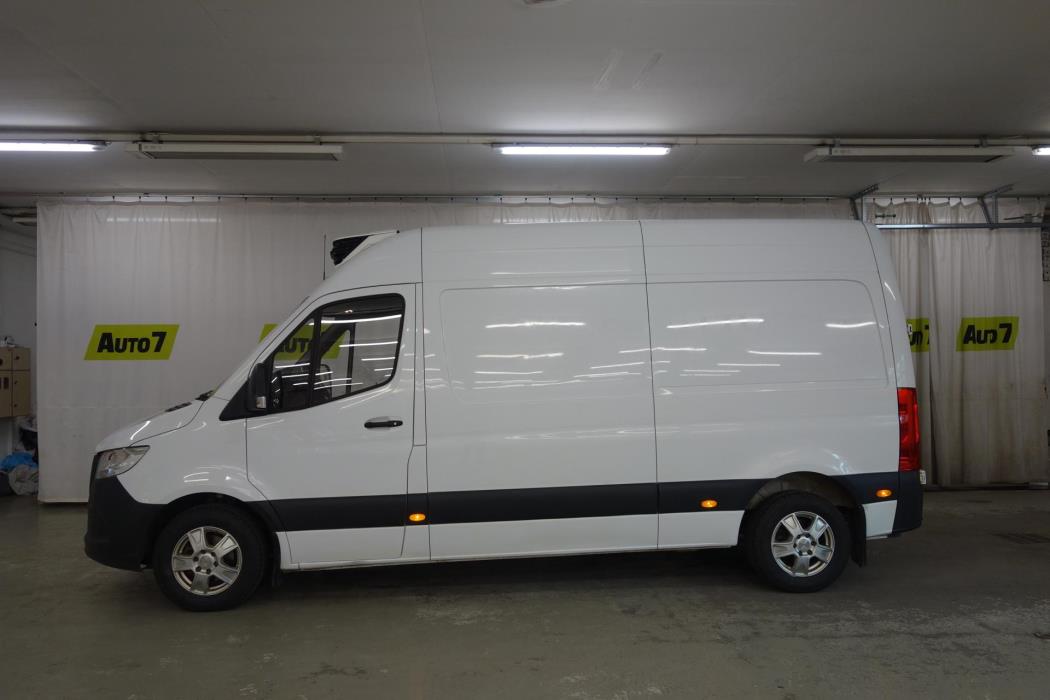 MERCEDES-BENZ Sprinter 2022