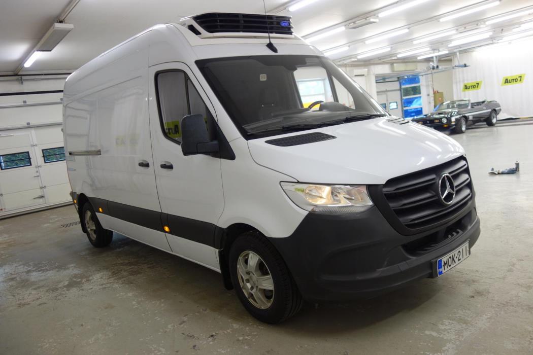 MERCEDES-BENZ Sprinter 2022