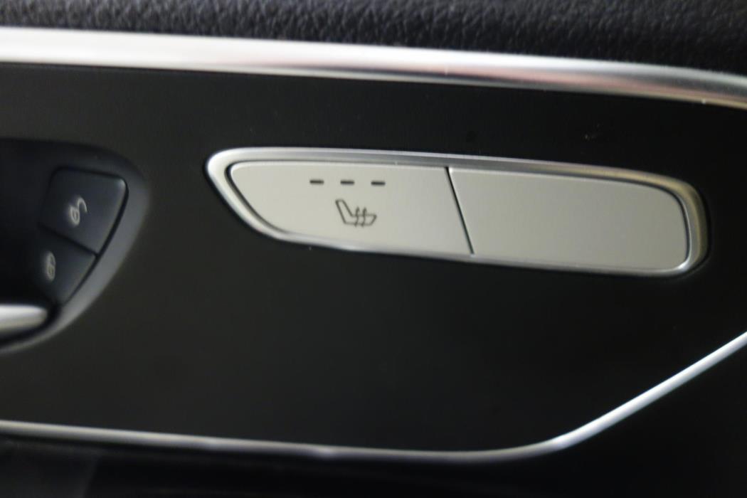MERCEDES-BENZ Vito 2023