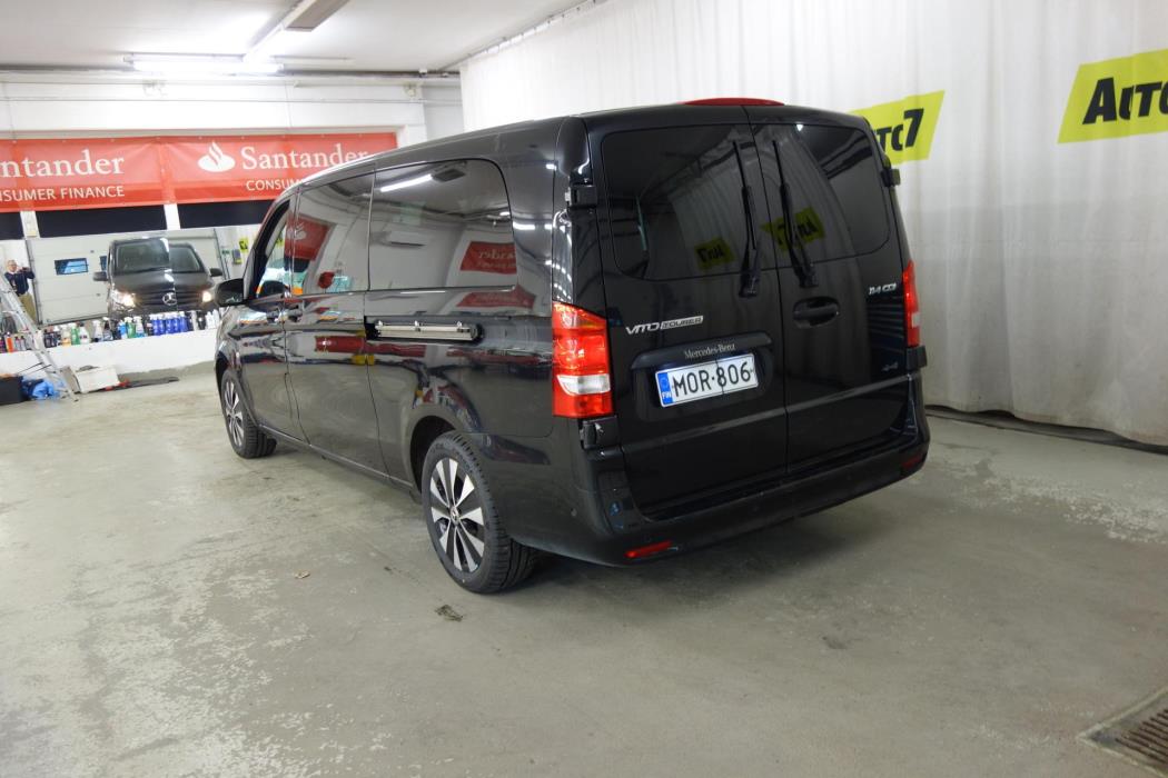 MERCEDES-BENZ Vito 2023
