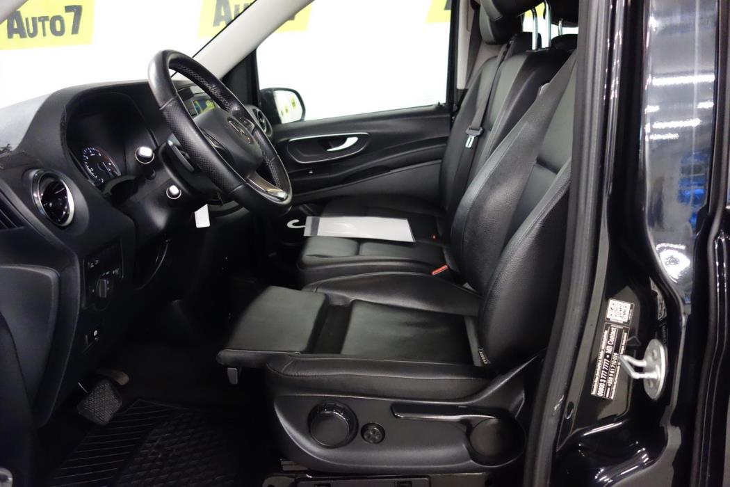 MERCEDES-BENZ Vito 2023