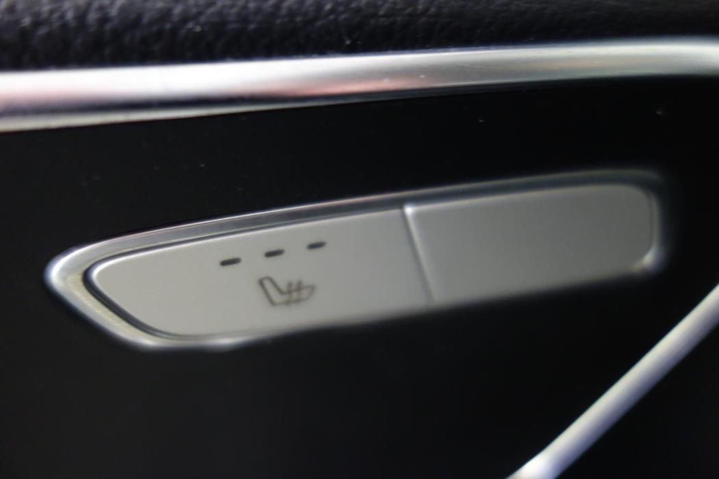 MERCEDES-BENZ Vito 2023