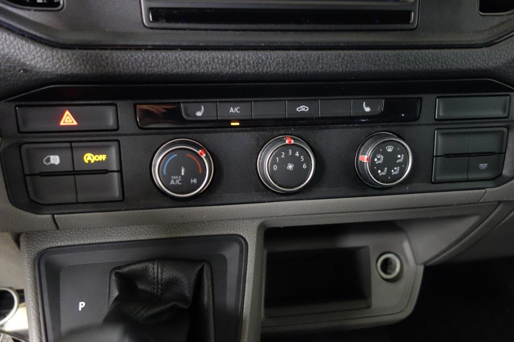 VOLKSWAGEN Crafter 2020
