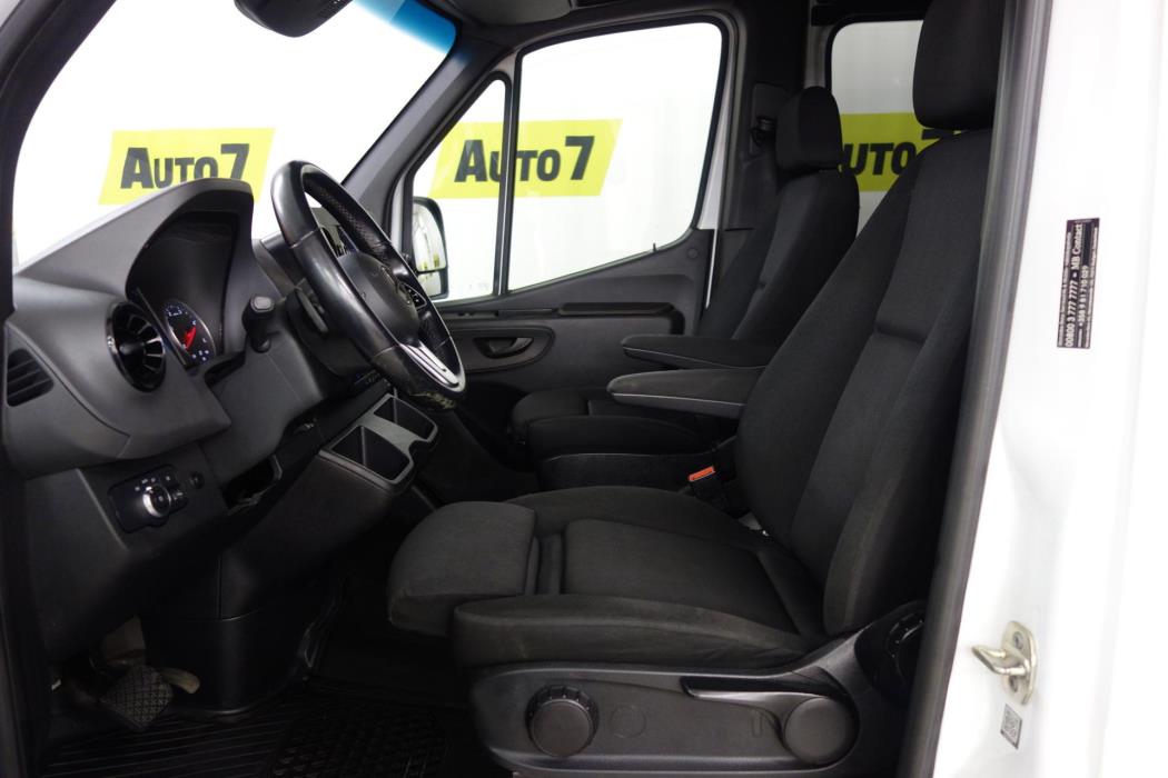 MERCEDES-BENZ Sprinter 2021