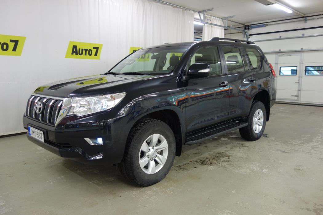 TOYOTA Land Cruiser 2023