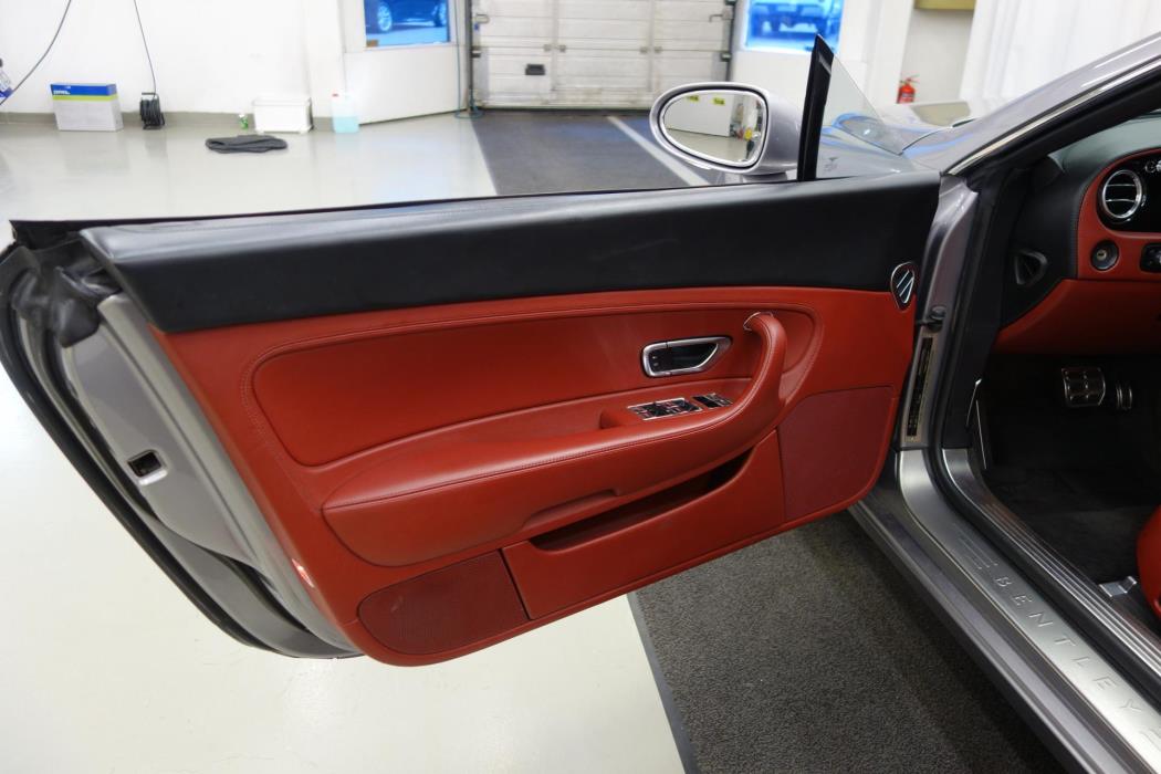 BENTLEY Continental 2007