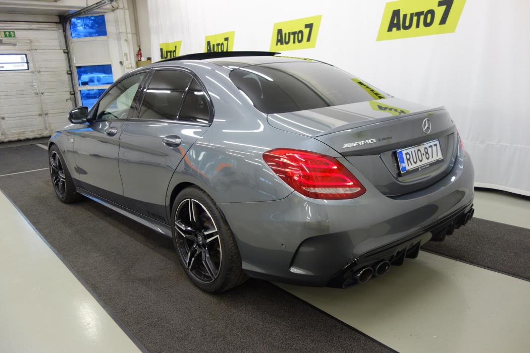 MERCEDES-BENZ C 43 AMG 2017