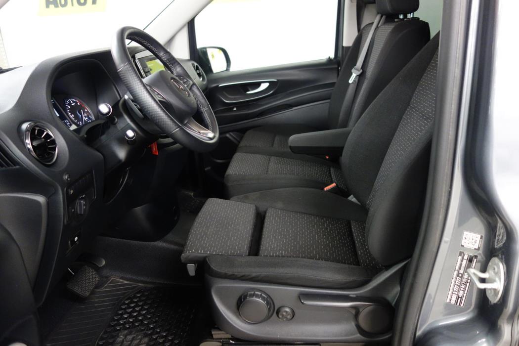 MERCEDES-BENZ Vito 2024