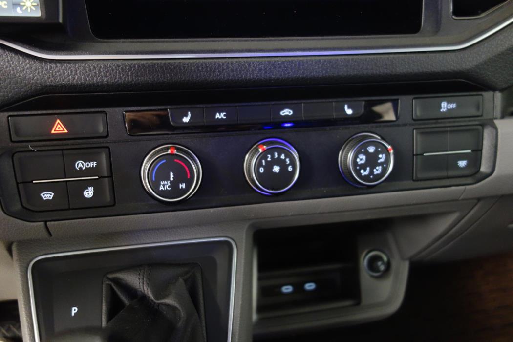 VOLKSWAGEN Crafter 2024
