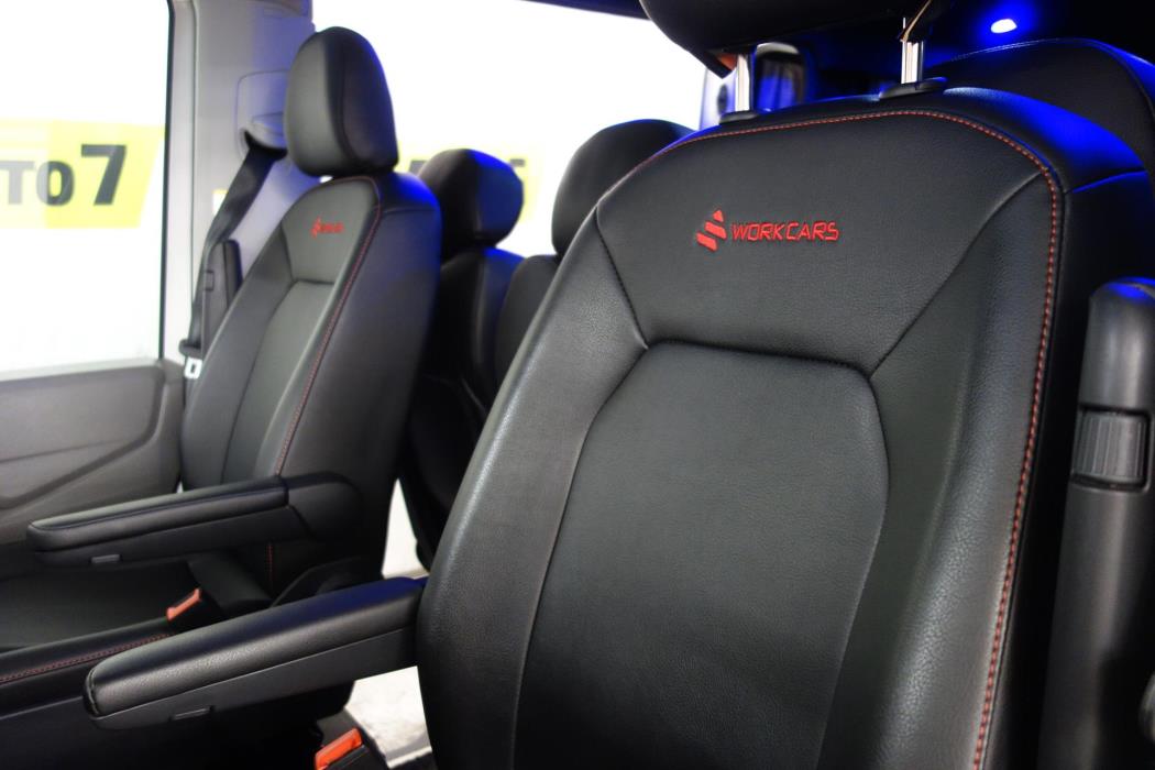 VOLKSWAGEN Crafter 2024