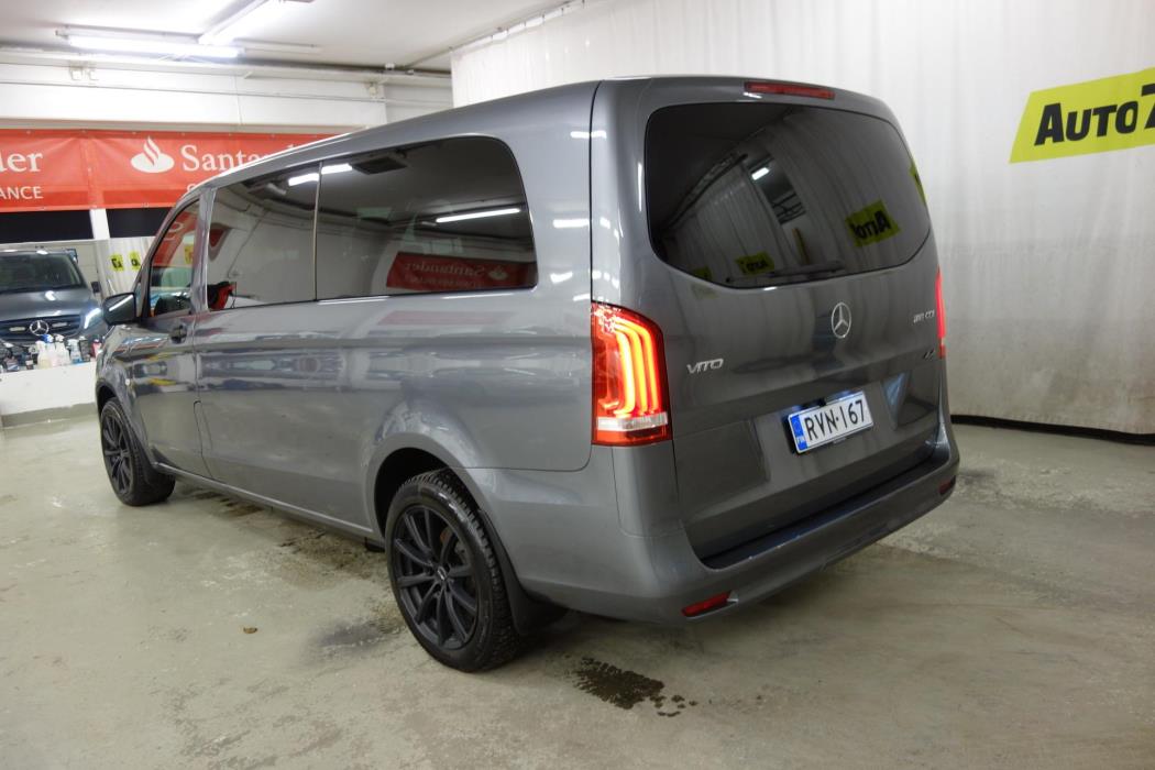 MERCEDES-BENZ V 2024