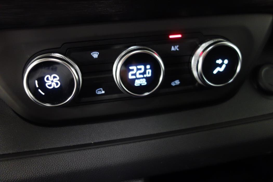 NISSAN Primastar 2024