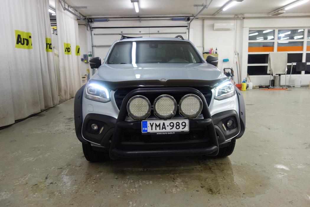 MERCEDES-BENZ X 2019