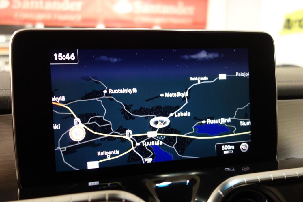 MERCEDES-BENZ X 2019