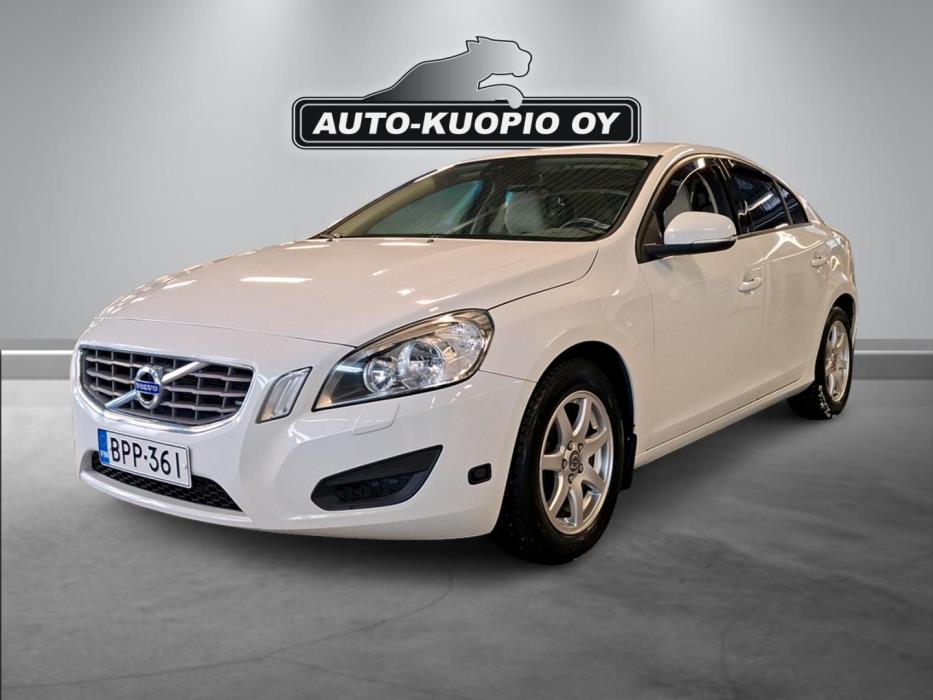 VOLVO S60 2012