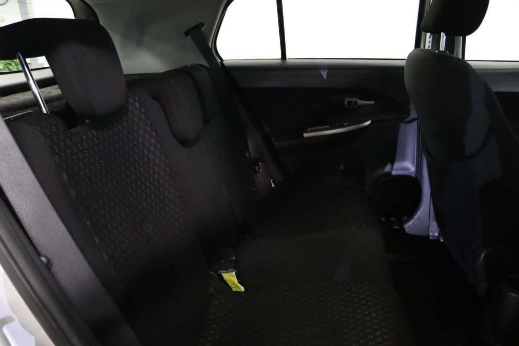 TOYOTA Urban Cruiser 2009