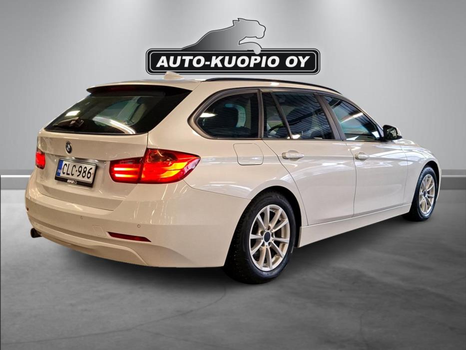BMW 318 2013